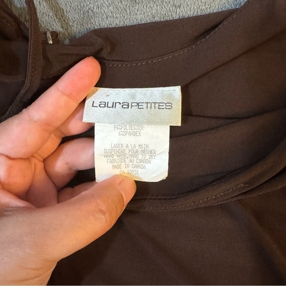 Laura Chocolate Brown Fitted Ruched Top

#1113 - Picture 4 of 5